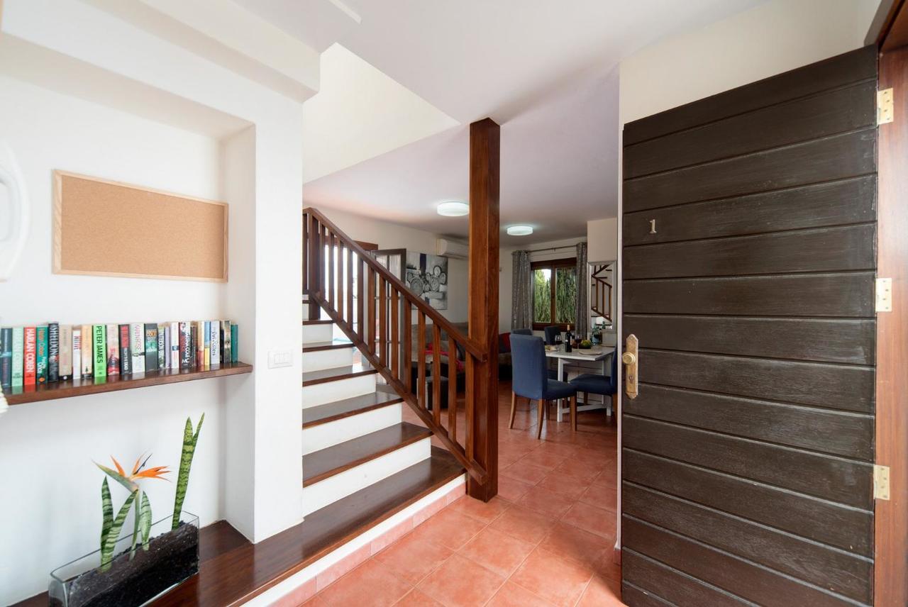 Villa Julianne 1 卡门港 外观 照片
